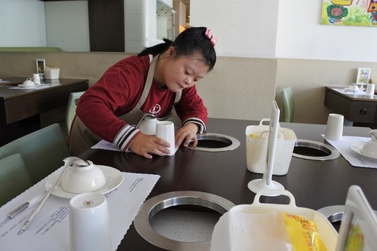 安心食材公益消費 喜憨兒生機好鍋溫暖身心