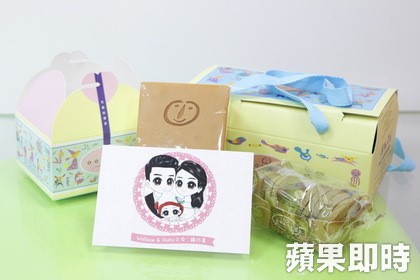 林心如愛女滿月　甜秀一家三口Q萌照