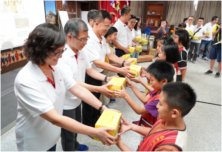 藥廠落實CSR深耕教育 讓偏鄉孩子成為正確用藥小尖兵